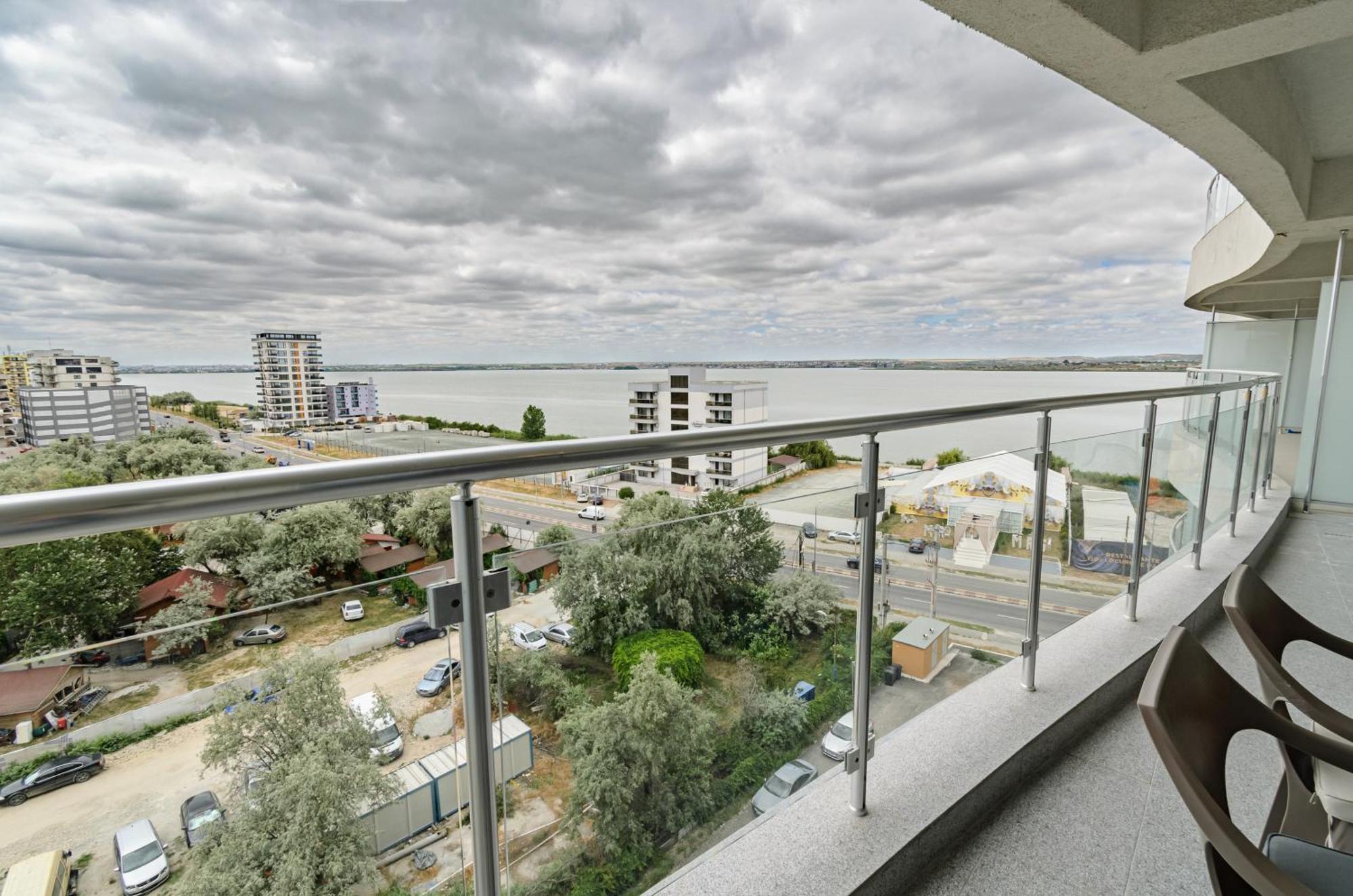 Black Sea Booking - Helsinki Mamaia Extérieur photo
